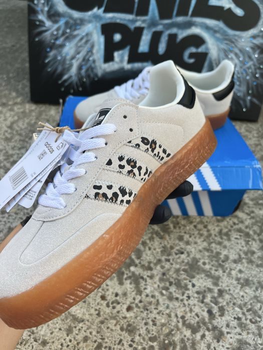 Papuci adidas leopard