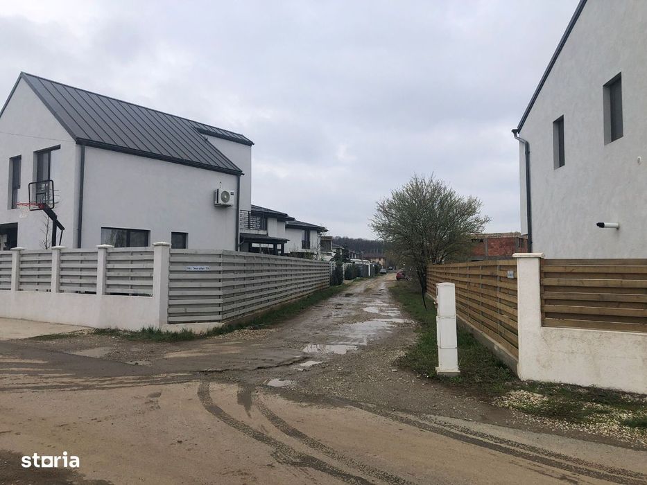 PENNY Teren 570mp Corbeanca / Petresti