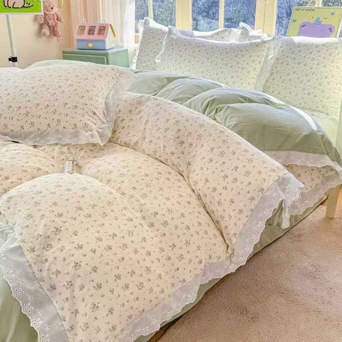 подарочный набор ))