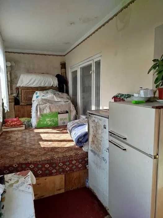 Юнусобод 19 квда 4 хонали уй сотилади Узимни уйим! Narxi kelishiladi !