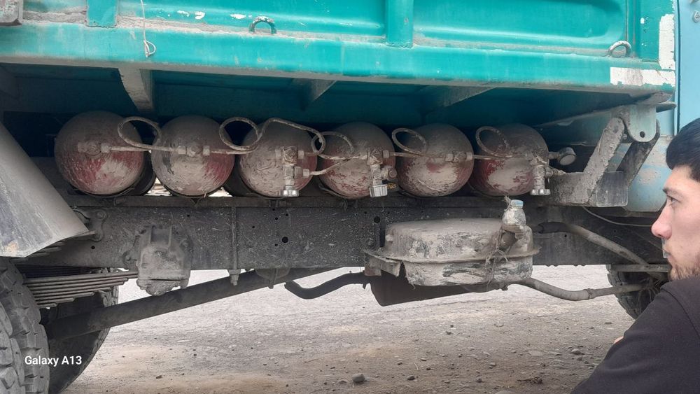 Gaz 53 sotiladi xolati a'lo