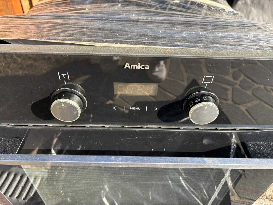 Cuptor electric incorporabil AMICA EB13577S