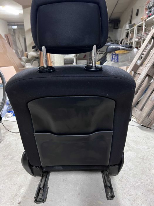 салон за Mercedes W204 седан facelift