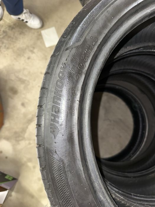 Летни Гуми Hankook Ventus s1 evo3 245/45R20