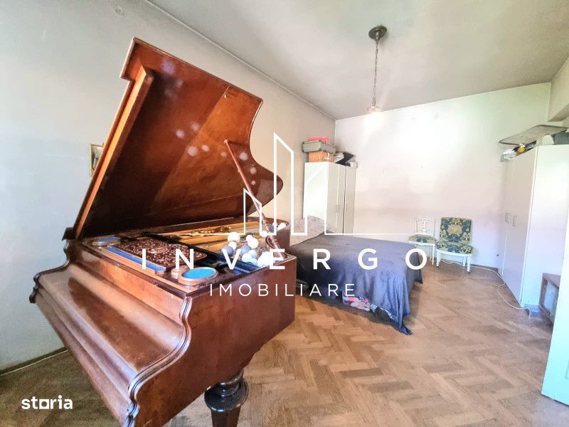 Apartament, 3 camere,  de vanzare, in Centru