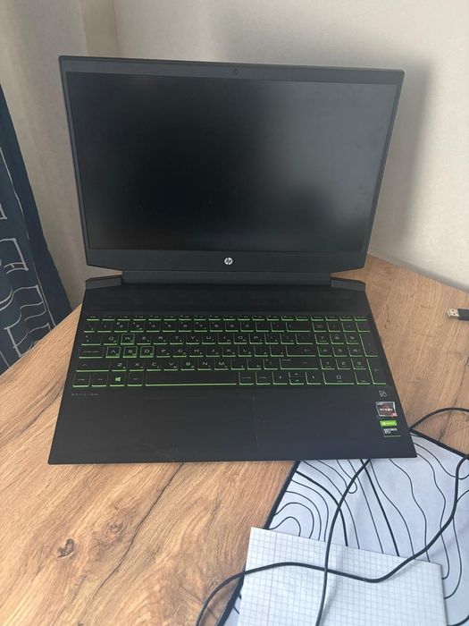 Игровой ноутбуук