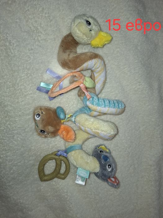 Играчки,  запазени, малко използвани