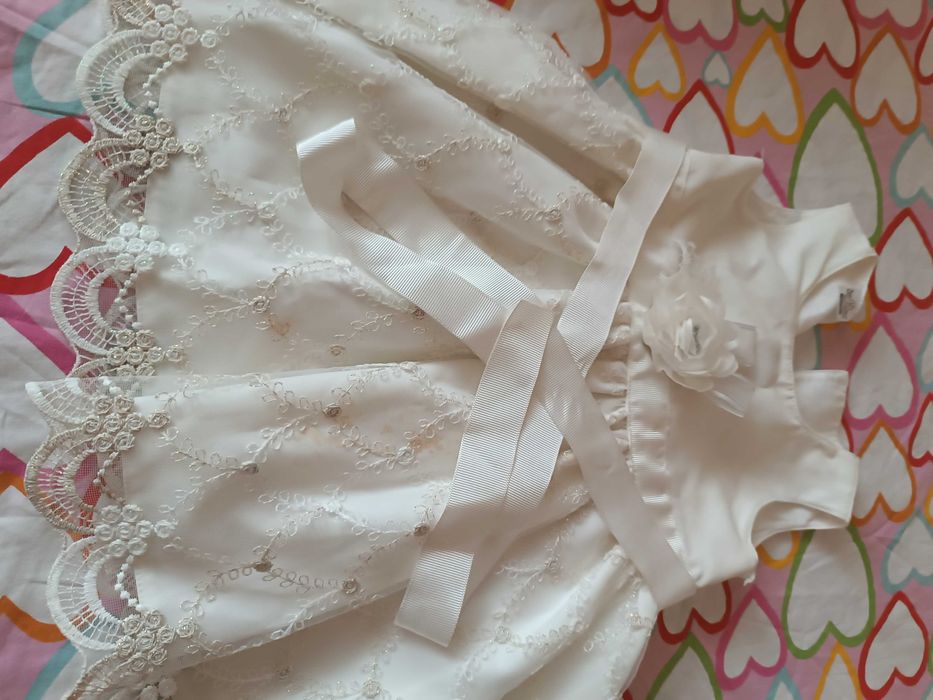 Роклички за малки принцеси