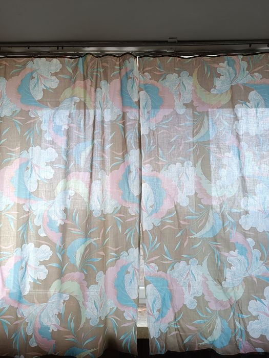 Запазени пердета за 15 лева