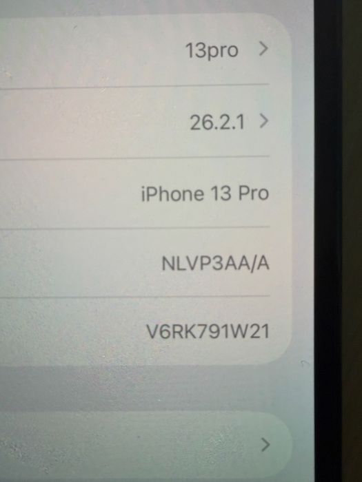 Продаю Iphone 13pro
