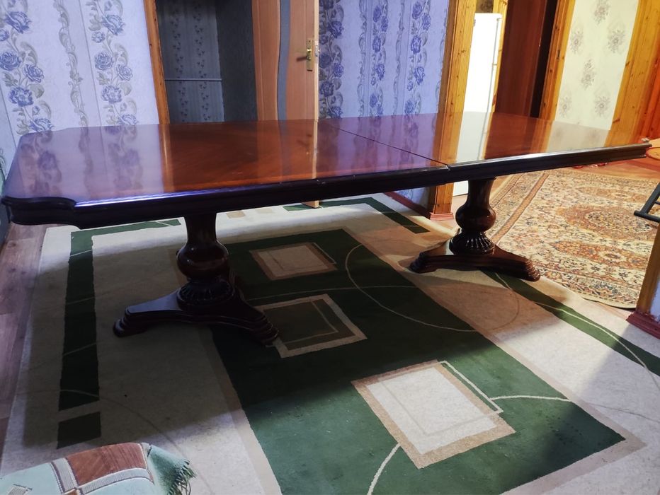 Стол для качественный