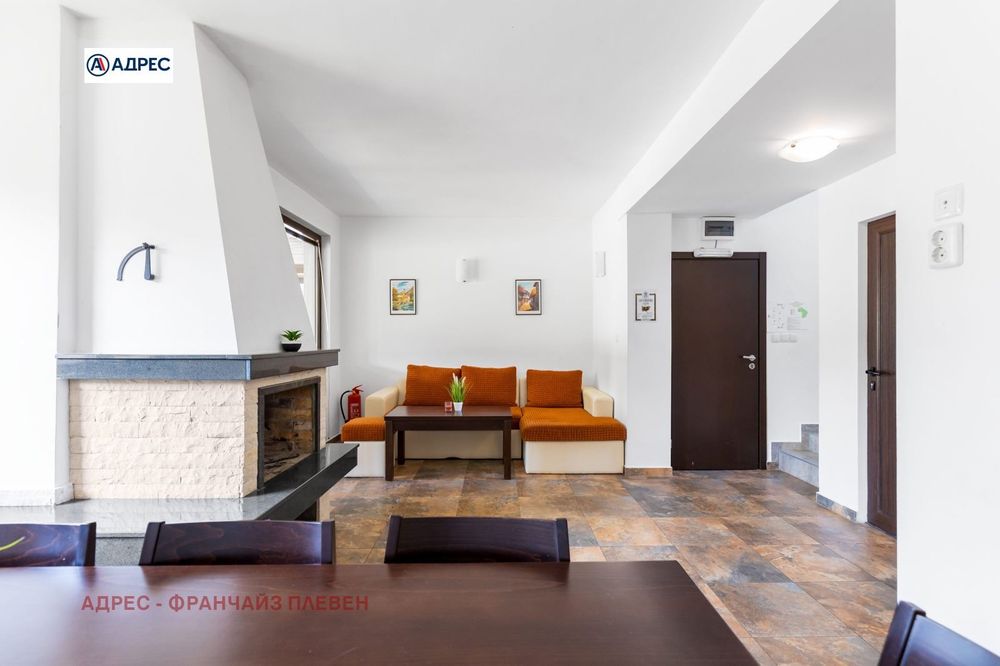 Продава се Къща в с. Орешак, Област Ловеч - 166 кв.м за 1173 €/кв.м - Снимка #2