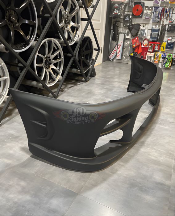 Бампер передний Toyota Caldina