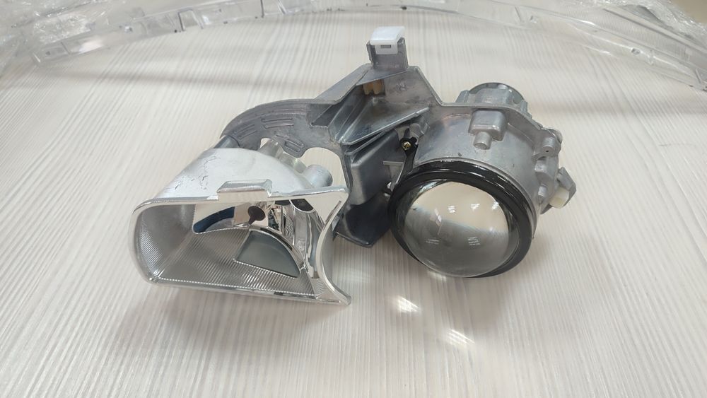 Фар для хюндай элантра 2017