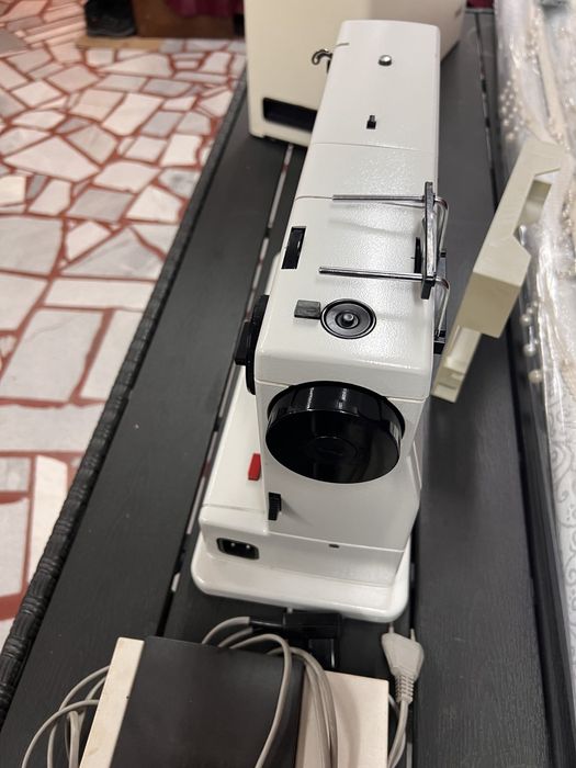 Шевна машина Pfaff  12 22