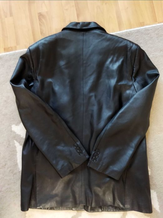 Продам кожанный пиджак