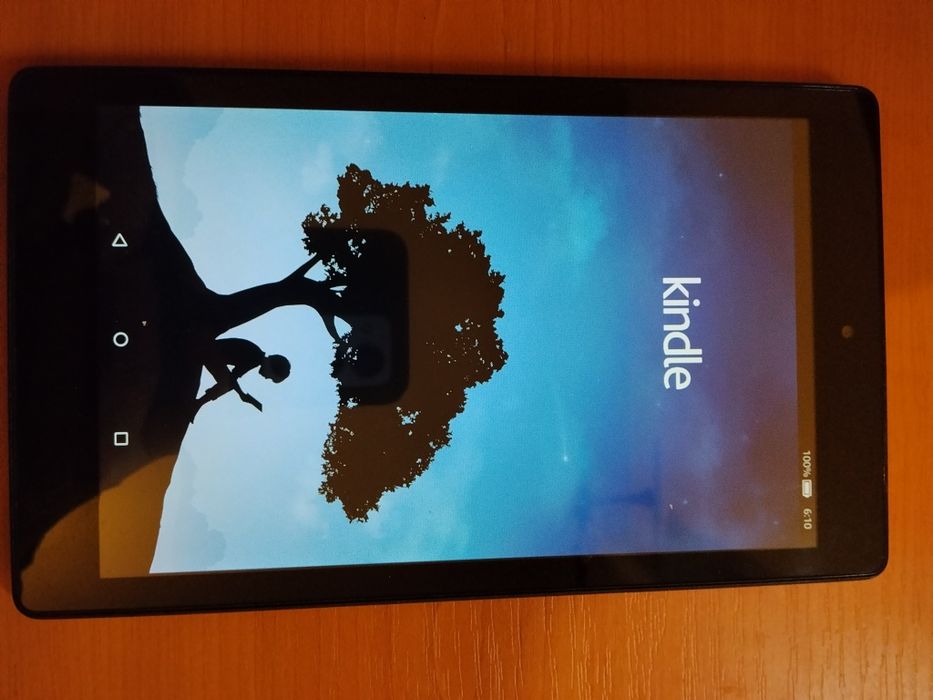 Vând tableta Kindle SX034QT