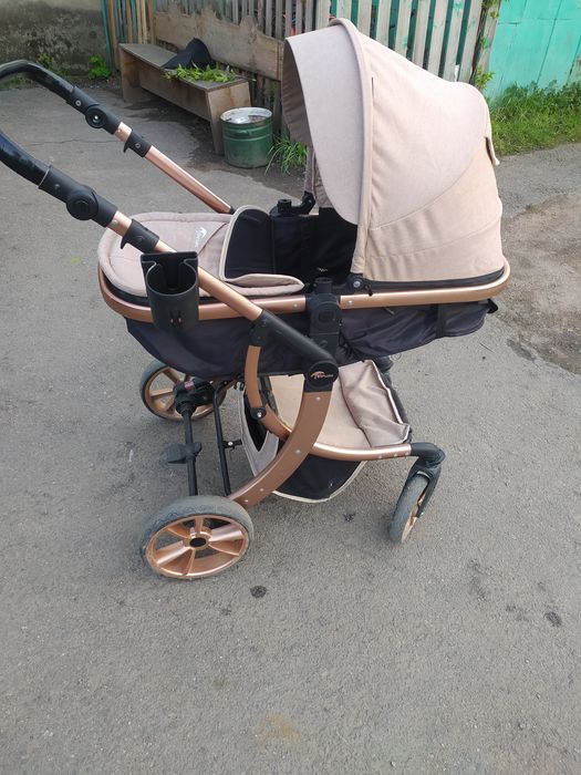 Продам коляску зима-лето