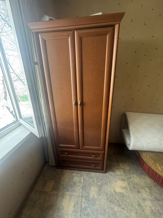 Шкаф для одежды шифоньер