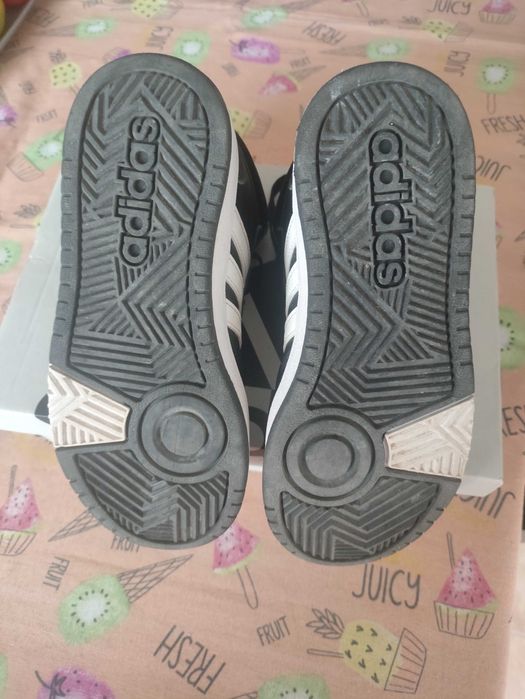 Боти Adidas за момче