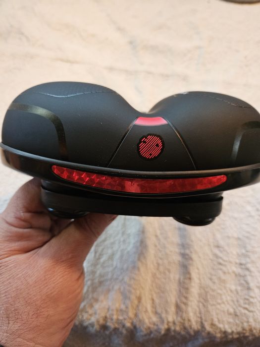 Широка,удобна седалка за колело