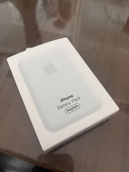 Магнитый повербанк айфон