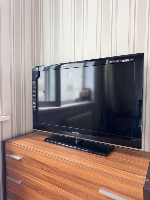 Телевизор Samsung LE40B530P7W Без Обмена