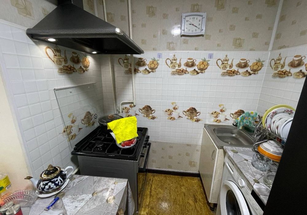 х Продается Чиланзар 25 квартал 3/1/5 Орт.Денов Кафе