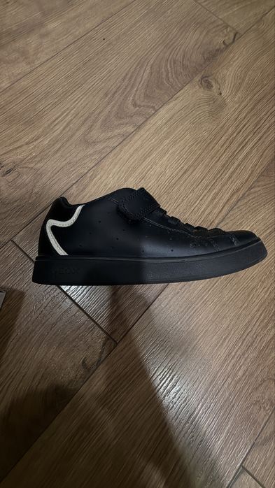 Макасины детские geox, черные, 30р, срстояние нового