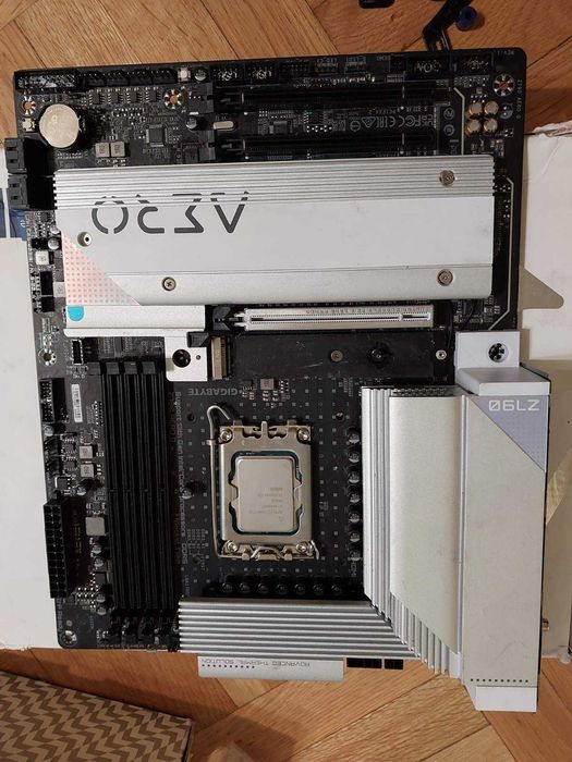 Intel Core i5 14600KF + Gigabyte Z790 Aero G