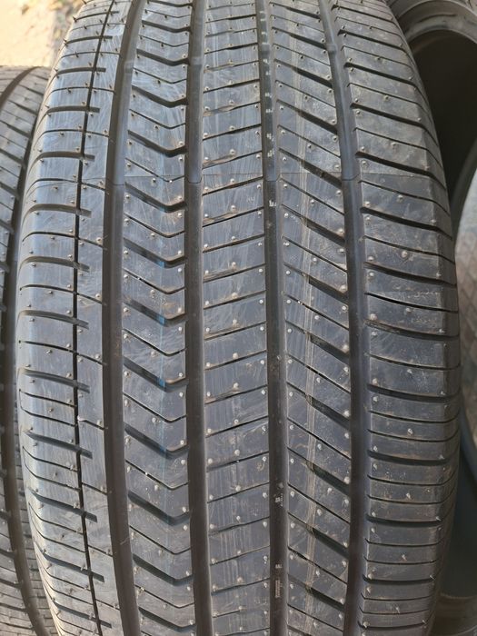 Продам шины. 265/50/22 якохама