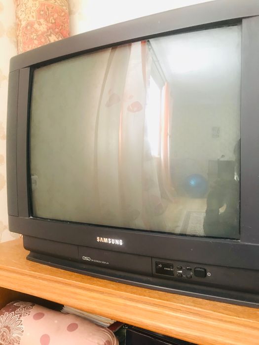 Продам телевизор за 10 тысяч