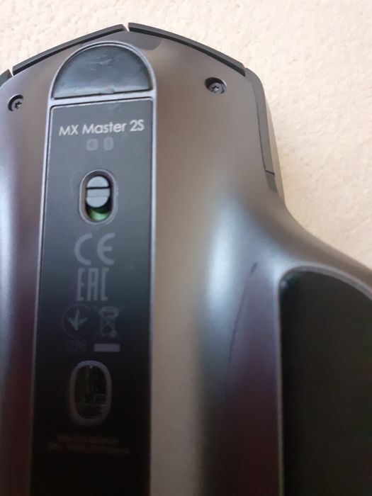 Vând mouse Logitech  MX master2S