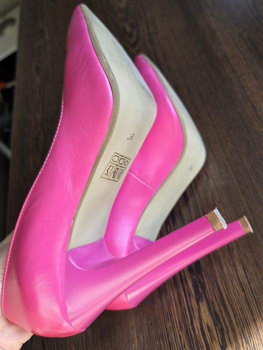 Pantofi piele naturală mărimea 36