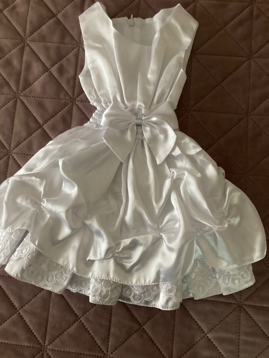 Бебешки  роклички