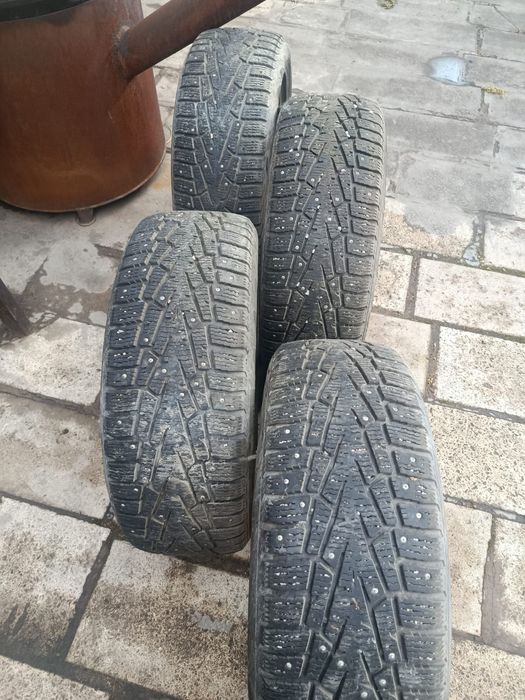 Продам резину на Р18
