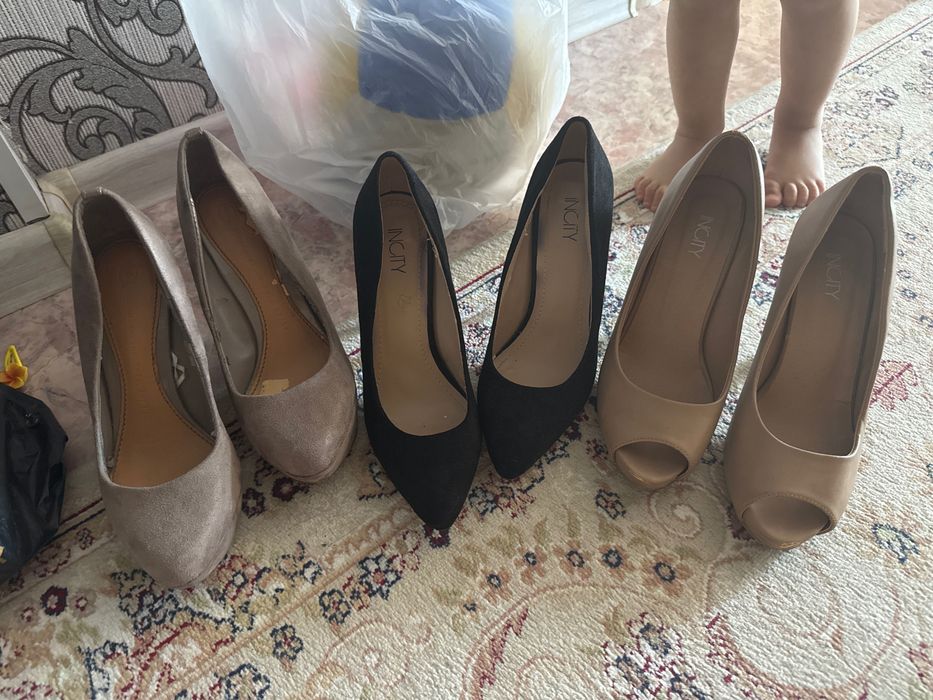 Продаётся туфли .