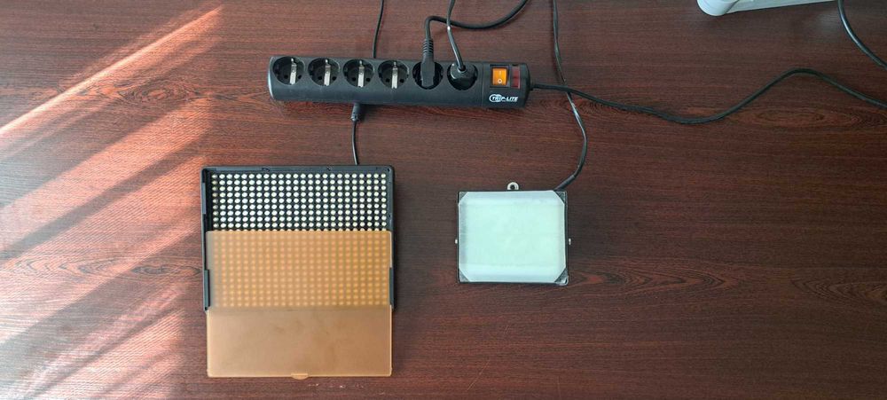 Постоянный свет Aputure H528C