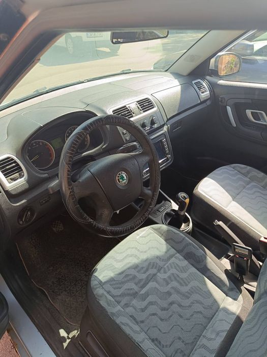 Škoda fabia 1.2 69 коня