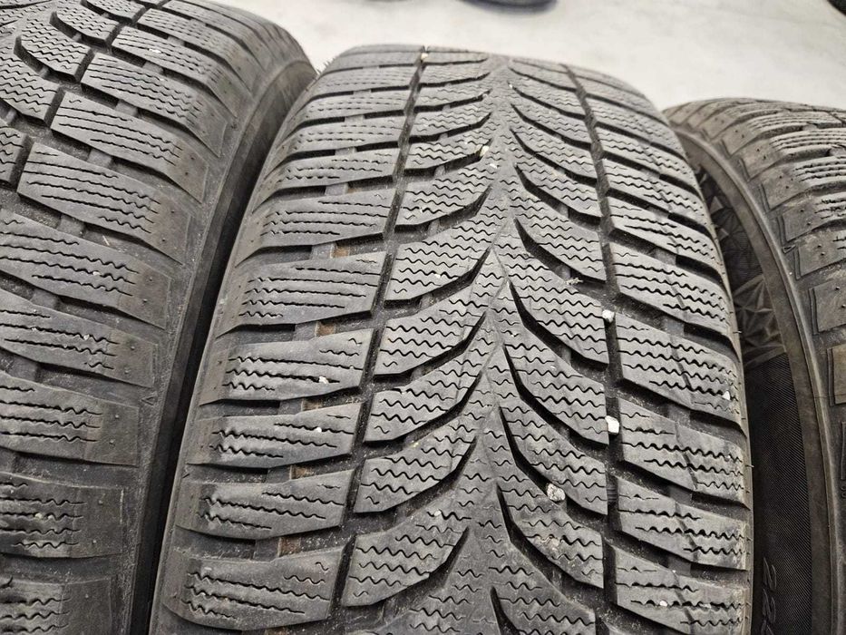4 Anvelope IARNA 225.60.17 'Nexen' [dot 2021] ; stare foarte buna