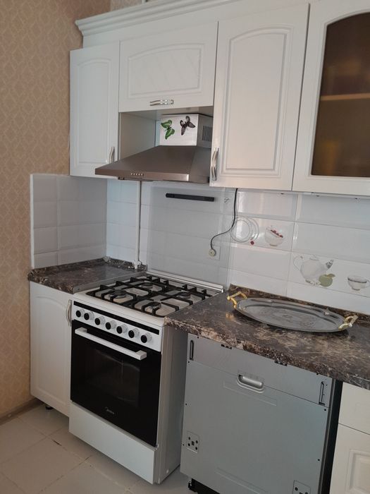 Продам кухонный гарнитур