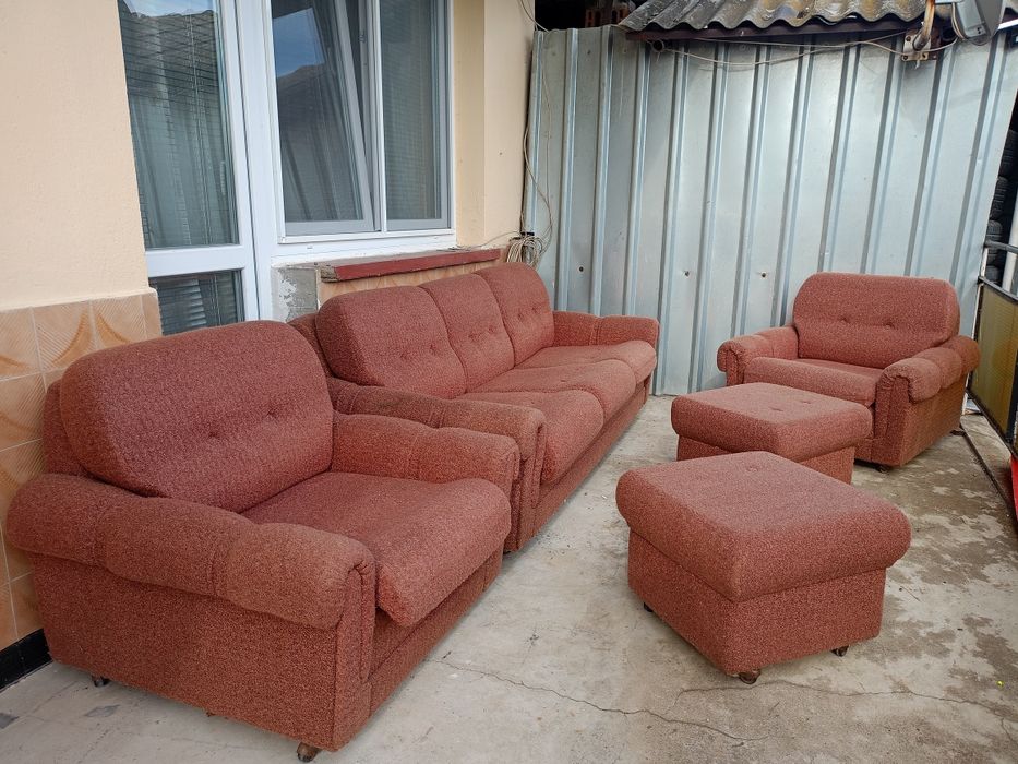 Диван за хол комплект със функция за спане!