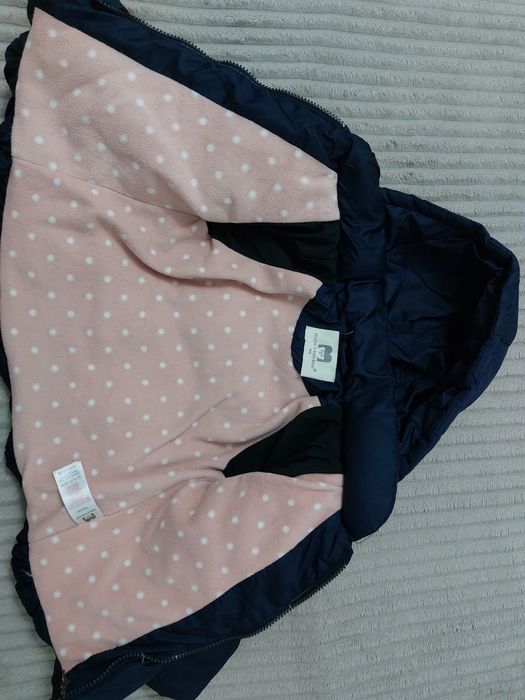 Продам куртку для девочки на осень