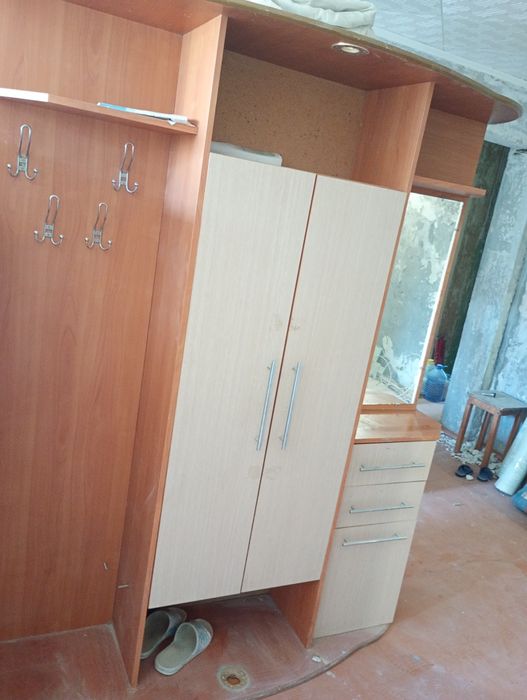Продам прихожую в хорошем состоянии