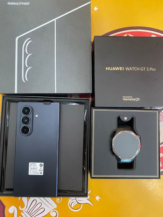 Продаеться новый телефон