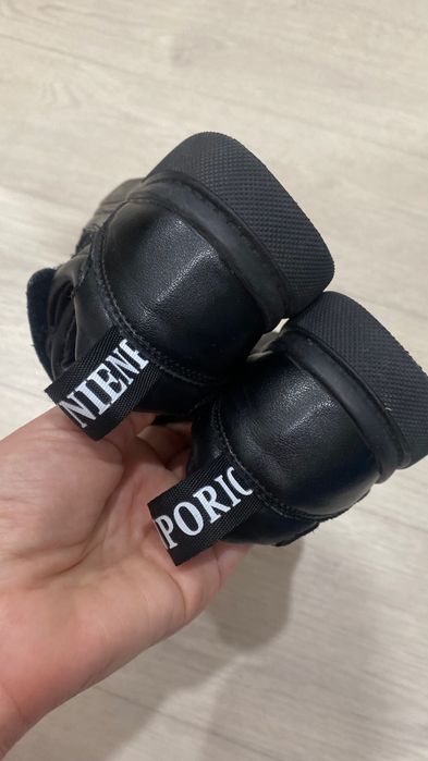 Продам обувь на мальчика