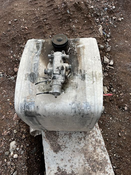 Bak Gidra bak. Sotladi mandan yechilgan