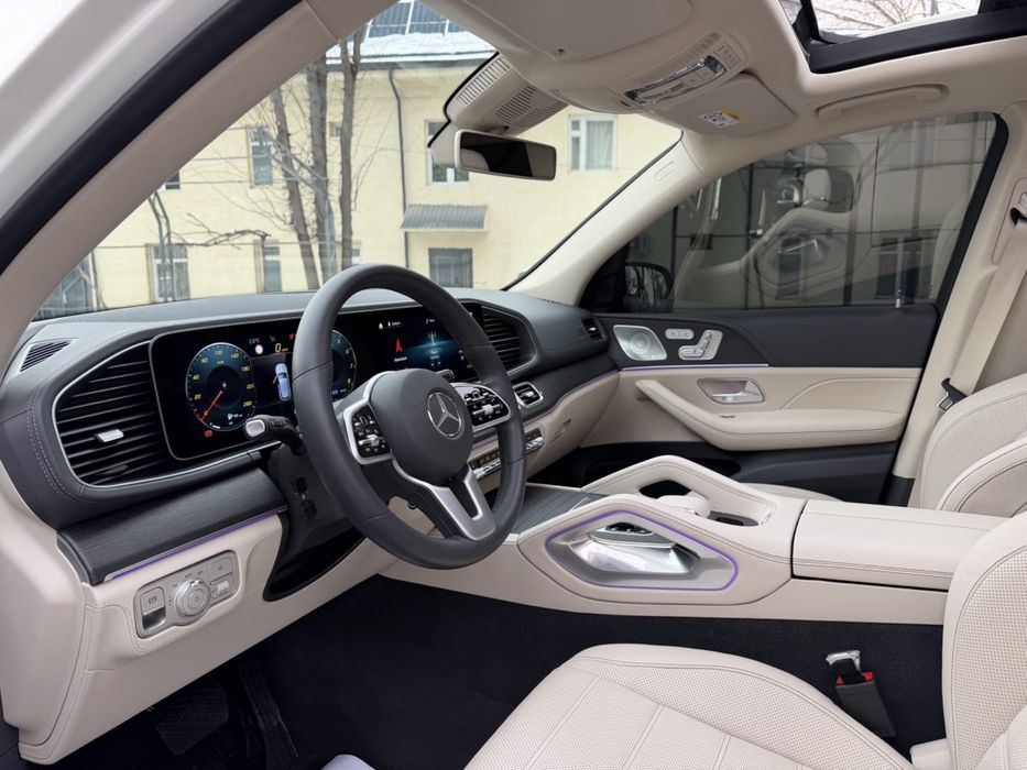 Mercedes Benz GLE450 SUV