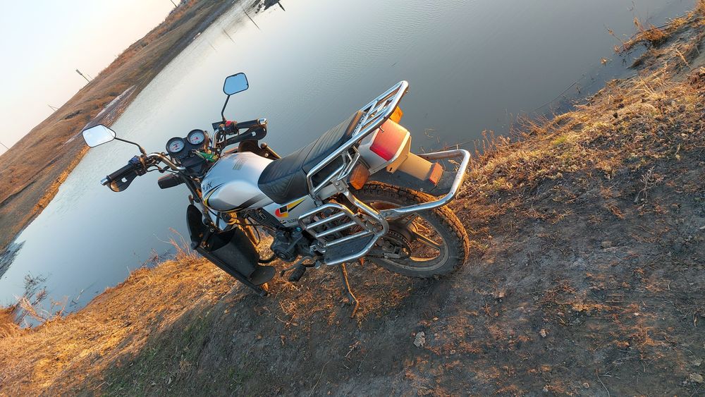 Продам   , 200 куб