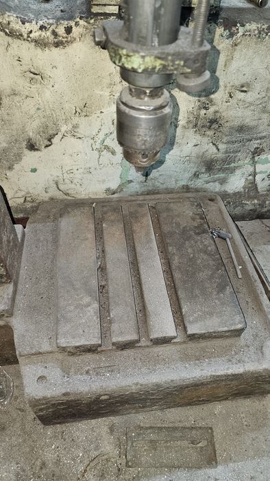 Сверлильный станок